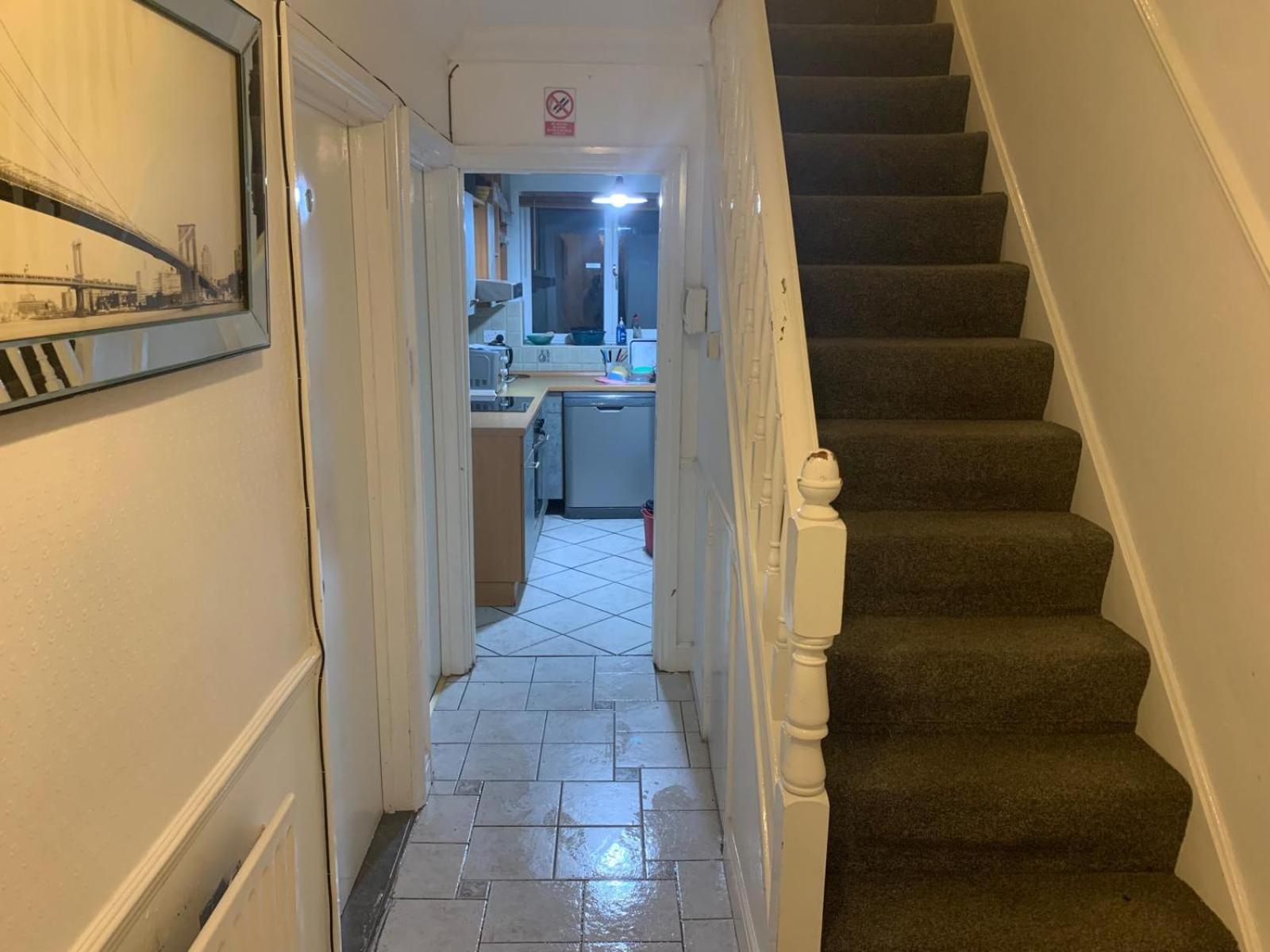 Bed and Breakfast At Apex House à Horndon-on-the-Hill Extérieur photo